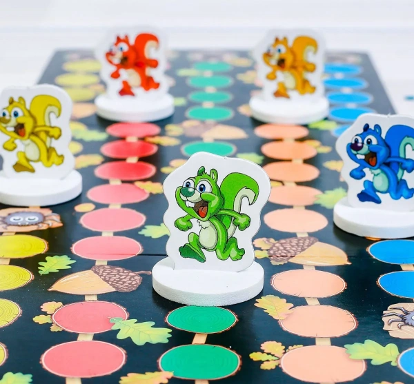 Лас Играс Настольная игра  Веселые бельчата